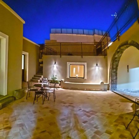Locanda Don Uzzo Aci SantʼAntonio Esterno foto