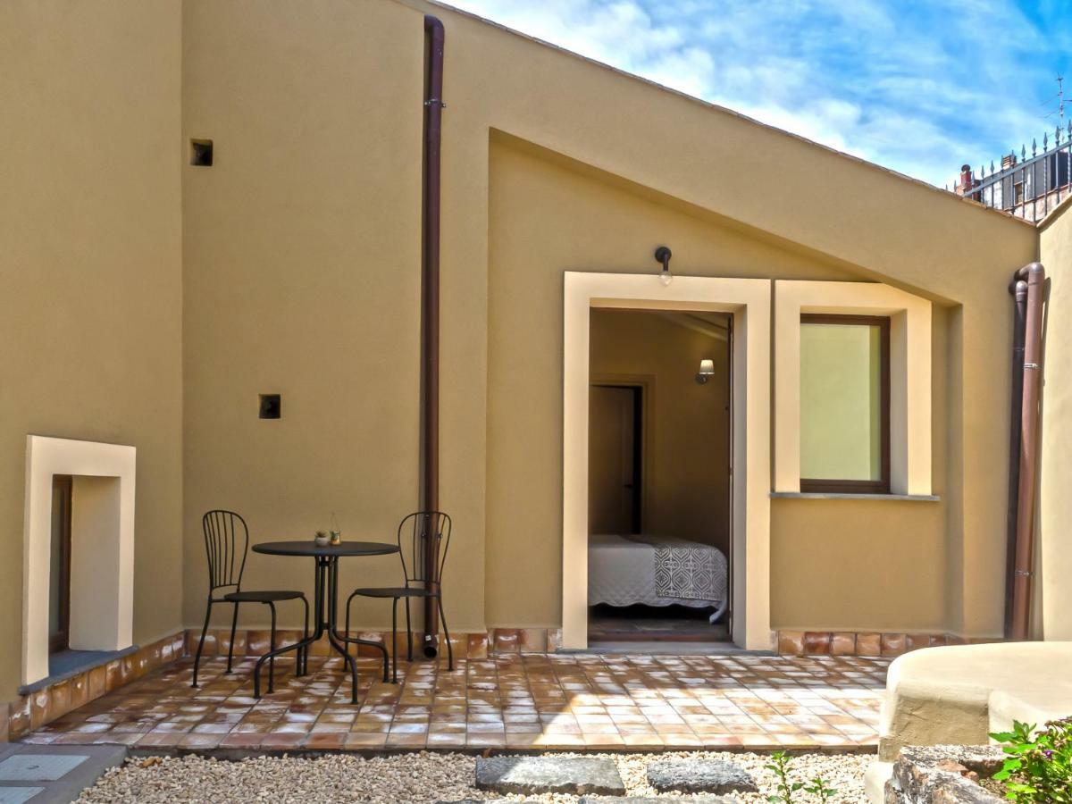 Locanda Don Uzzo Aci SantʼAntonio Esterno foto