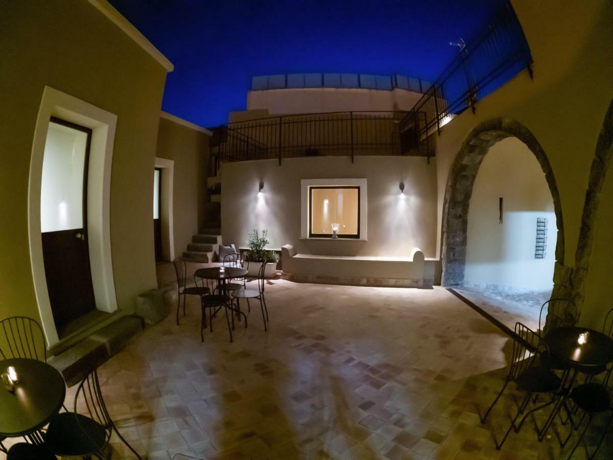 Locanda Don Uzzo Aci SantʼAntonio Esterno foto