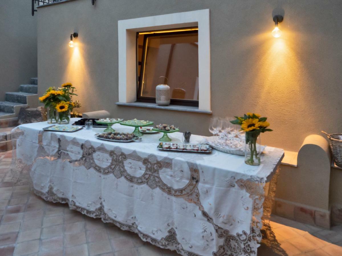 Locanda Don Uzzo Aci SantʼAntonio Esterno foto